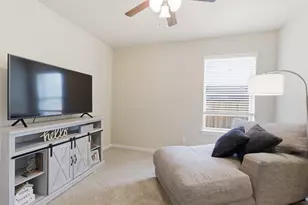 800 Silverthorne Dr, Burleson, TX 76028 - Photo 22