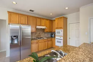 4428 Heath Ct, Plano, TX 75024 - Photo 2