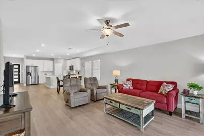 903 Edgehurst Drive, Princeton, TX 75071 - Photo 8