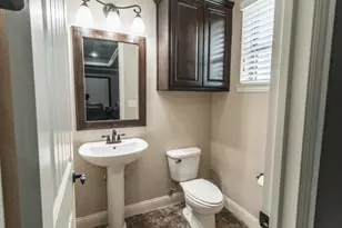 105 Woodlot Ln, Azle, TX 76020 - Photo 8