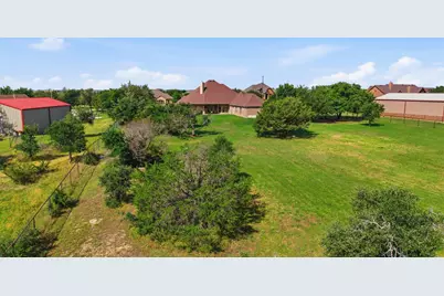 105 Woodlot Lane, Azle, TX 76020 - Photo 38