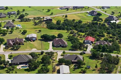 105 Woodlot Lane, Azle, TX 76020 - Photo 36