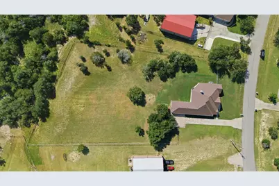 105 Woodlot Lane, Azle, TX 76020 - Photo 34