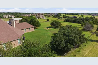 105 Woodlot Lane, Azle, TX 76020 - Photo 32