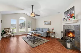 10117 High Bluff Dr, Fort Worth, TX 76108 - Photo 2