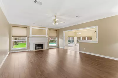 1105 Lakestream Drive, Plano, TX 75075 - Photo 10