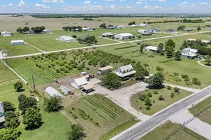 266 Old Chisholm Trail, Rhome, TX 76078 - Photo 28