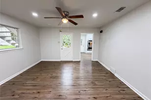 6878 Burwood Ln, Dallas, TX 75214 - Photo 8