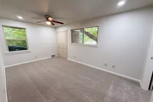 6878 Burwood Ln, Dallas, TX 75214 - Photo 10