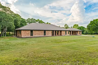216 N Stovall Drive, Robinson, TX 76706 - Photo 2