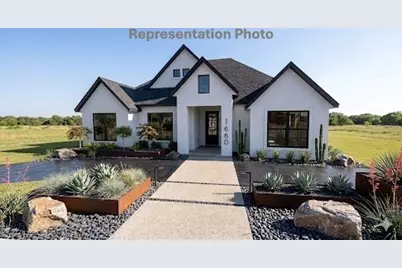 1632 W Wintergreen Road, Lancaster, TX 75134 - Photo 1