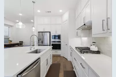 8029 Pine Island Way, McKinney, TX 75071 - Photo 12