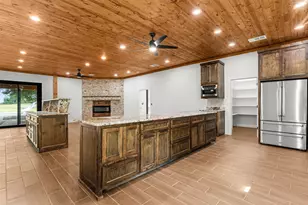 1215 E Stegall Rd, Robinson, TX 76706 - Photo 8