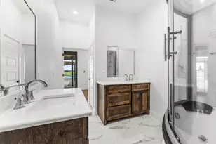 1215 E Stegall Rd, Robinson, TX 76706 - Photo 22