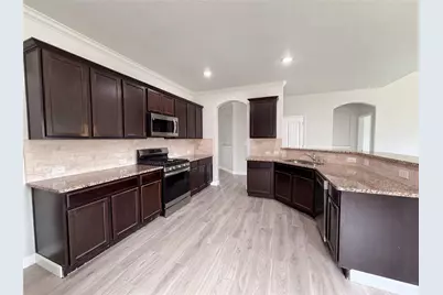 325 Pin Cushion Trail, Burleson, TX 76028 - Photo 2