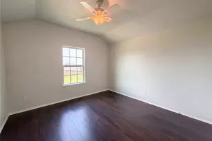 325 Pin Cushion Trail, Burleson, TX 76028 - Photo 14