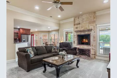 126 Paddock Ridge, Waxahachie, TX 75167 - Photo 6