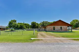 291 Old Spanish Trail, Valley View, TX 76272 - Photo 30