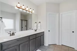 508 Kriston Dr, Azle, TX 76020 - Photo 16