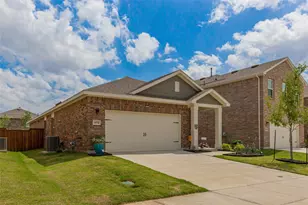 14114 Donahue St, Pilot Point, TX 76258 - Photo 2