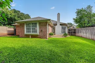 2212 Tiffany Glenn Ct, Bedford, TX 76021 - Photo 32