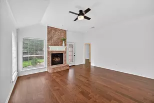 2212 Tiffany Glenn Ct, Bedford, TX 76021 - Photo 16