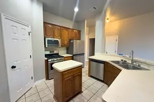 1541 Mountain Laurel Ln, DeSoto, TX 75115 - Photo 6