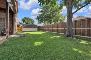 4622 Devonshire Dr, Grand Prairie, TX 75052 - Photo 22