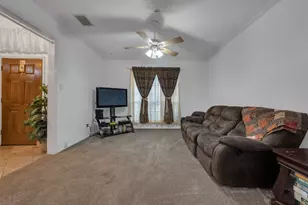 4622 Devonshire Dr, Grand Prairie, TX 75052 - Photo 32