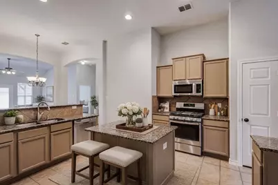 2728 Cameron Bay Drive, Lewisville, TX 75056 - Photo 8
