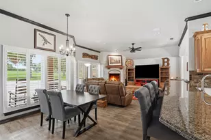 8904 Woodlawn Dr, Granbury, TX 76049 - Photo 26