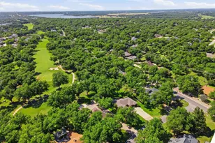 8904 Woodlawn Dr, Granbury, TX 76049 - Photo 36