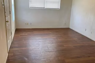 120 W Heron St, Denison, TX 75021 - Photo 4