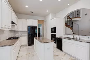 8723 Sherwood Dr, Frisco, TX 75035 - Photo 12
