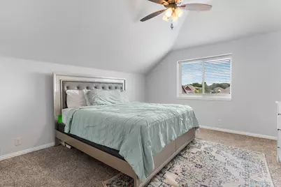 2000 Maplewood Drive, Glenn Heights, TX 75154 - Photo 24