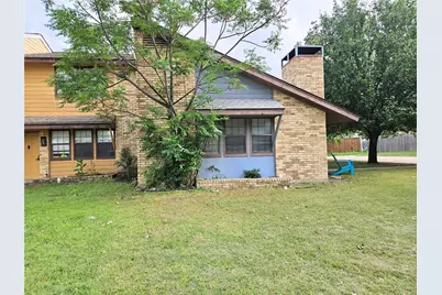 1124 Kathy Lane, Lewisville, TX 75067 - Photo 4