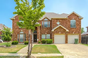 107 Pinedale Dr, Mansfield, TX 76063 - Photo 2