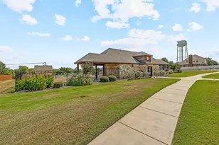 1544 Signature Dr, Weatherford, TX 76087 - Photo 36