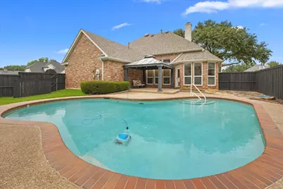 525 Springhill Drive, Hurst, TX 76054 - Photo 32