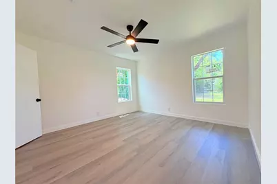 1322 3rd St, Graham, TX 76450 - Photo 24