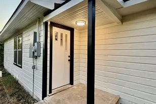 1322 3rd St, Graham, TX 76450 - Photo 28