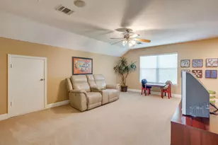2620 Waters Edge Dr, Grand Prairie, TX 75054 - Photo 22