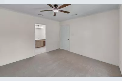 102 S Avenue Q, Clifton, TX 76634 - Photo 6