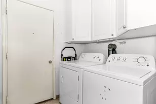 911 W Lynn Creek Dr, Arlington, TX 76001 - Photo 12
