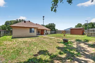1801 Rayna Dr, Weatherford, TX 76086 - Photo 30