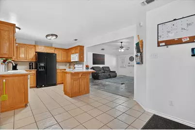 1801 Rayna Drive, Weatherford, TX 76086 - Photo 6