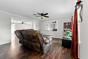 121 S Imperial Dr, Denison, TX 75020 - Photo 4