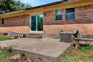 121 S Imperial Dr, Denison, TX 75020 - Photo 12