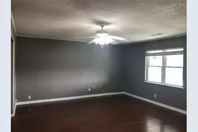303 Raymond Street, Farmersville, TX 75442 - Photo 8