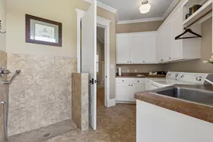 206 Rodeo Dr, Azle, TX 76020 - Photo 32